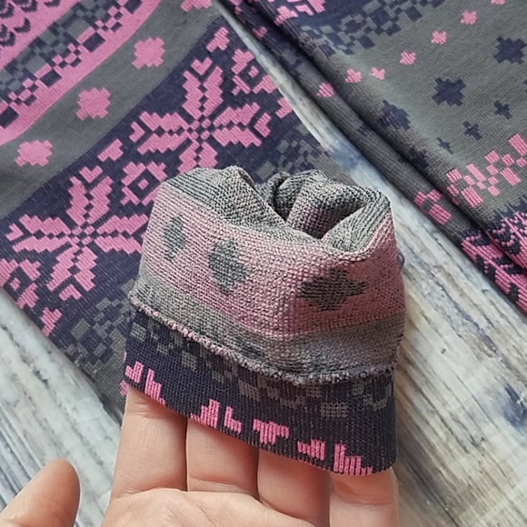 Thick Stretch Leggings - Picture 7 of 7